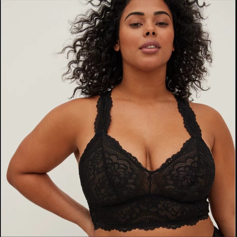 Torrid BLACK LACE RACERBACK BRALETTE 2X 18/20 plus size NWT